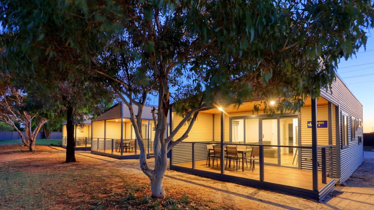 Lake Boga Caravan Park Exteriér fotografie