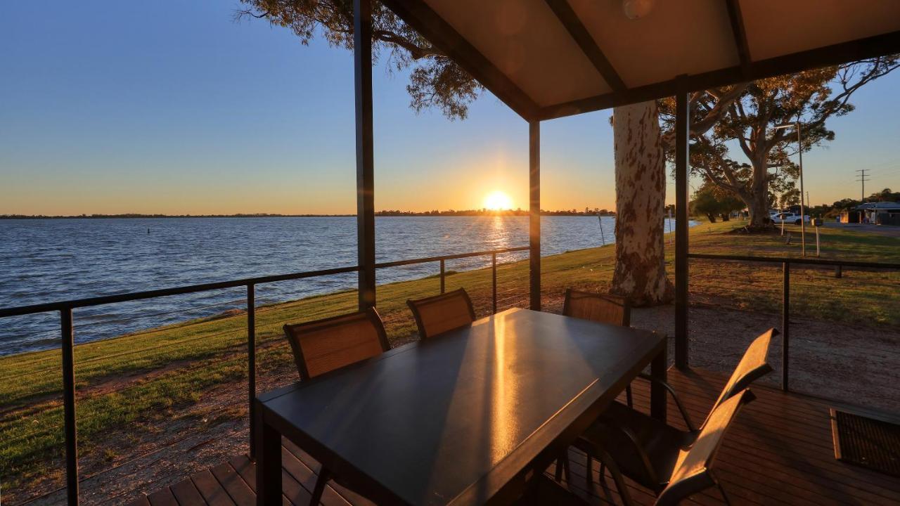 Lake Boga Caravan Park Exteriér fotografie